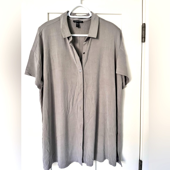Eileen Fisher Stretchy loose fitting button down - Picture 1 of 5